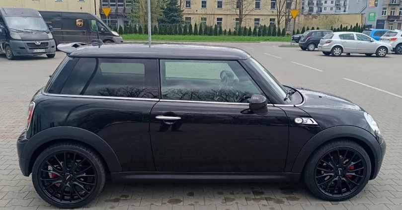 MINI Cooper S cena 32900 przebieg: 193285, rok produkcji 2010 z Piotrków Trybunalski małe 92